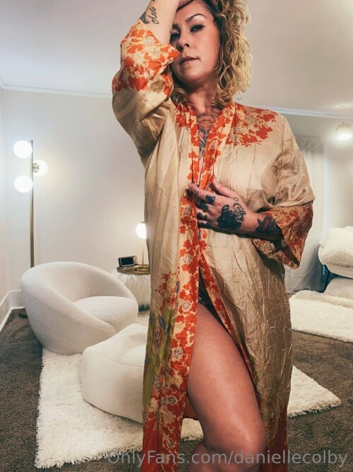 Danielle Colby Nude Leaked Onlyfans Photo Danielle Colby Nude Leaked Onlyfans Photo