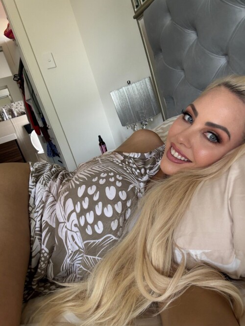 Milf - EvieLeana Nude Leaked Onlyfans Photo Milf - EvieLeana Nude Leaked Onlyfans Photo