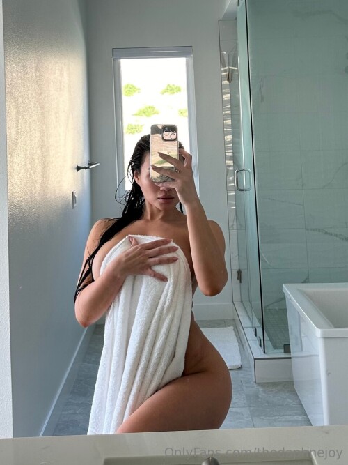 DaphneJoy Nude Leaked Onlyfans Photo DaphneJoy Nude Leaked Onlyfans Photo