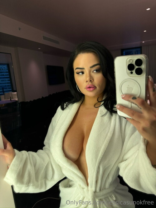 Jessica Sunok realjessicasunok Nude Leaked Onlyfans Photo