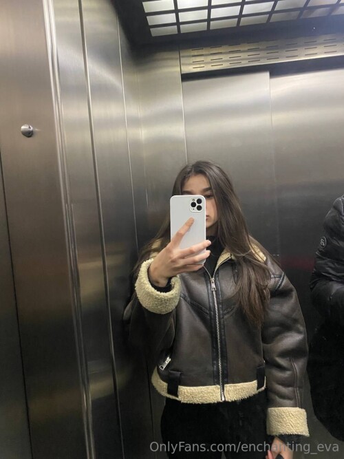 enchanting_EVA Nude Leaked Onlyfans Photo