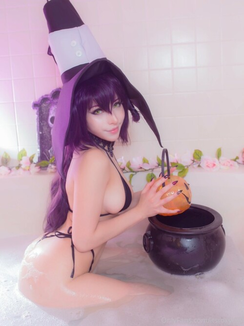 Roxyfoxycos Nude Leaked Onlyfans Photo