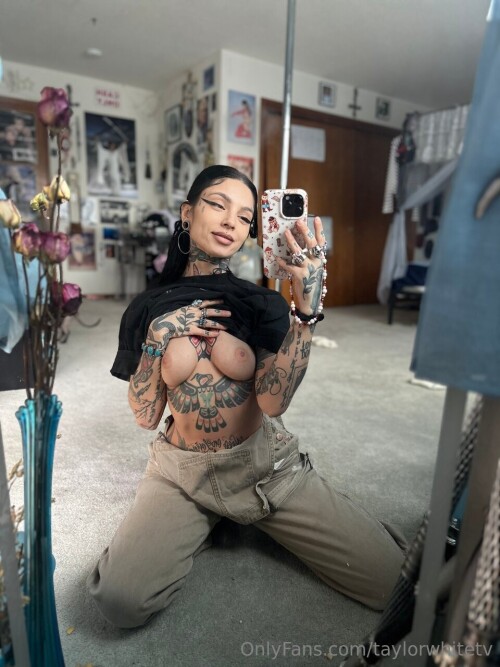 Taylor White | taylorwhitetv Nude Leaked Onlyfans Photo