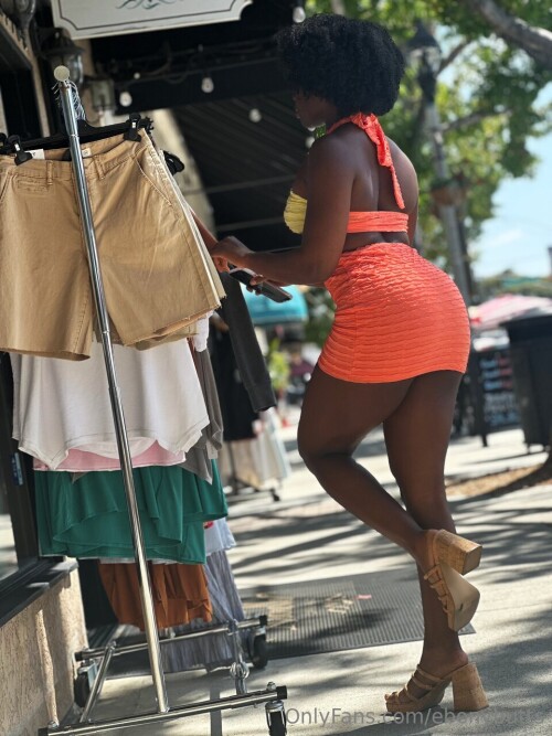 Ebony Butts / PastaToots Nude Leaked Onlyfans Photo