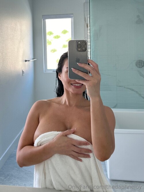 DaphneJoy Nude Leaked Onlyfans Photo DaphneJoy Nude Leaked Onlyfans Photo