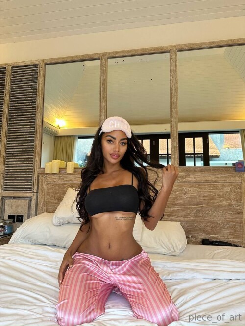 Carla Piece of Art Nude Leaked Onlyfans Photo Carla Piece of Art Nude Leaked Onlyfans Photo