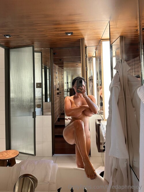 DaphneJoy Nude Leaked Onlyfans Photo DaphneJoy Nude Leaked Onlyfans Photo