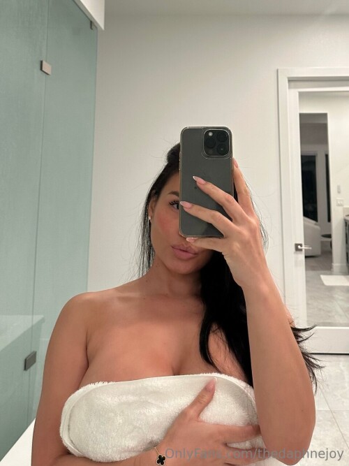 DaphneJoy Nude Leaked Onlyfans Photo DaphneJoy Nude Leaked Onlyfans Photo