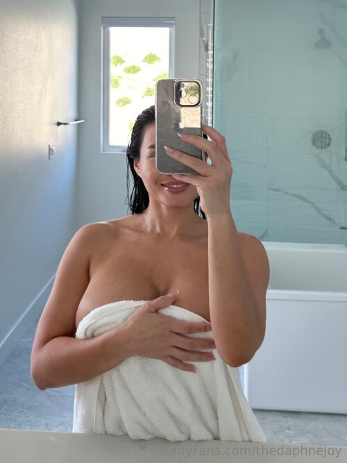 DaphneJoy Nude Leaked Onlyfans Photo DaphneJoy Nude Leaked Onlyfans Photo