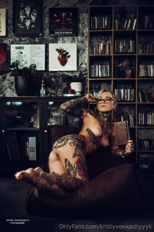 Kristy Von Kashyyyk Nude Leaked Onlyfans Photo Kristy Von Kashyyyk Nude Leaked Onlyfans Photo