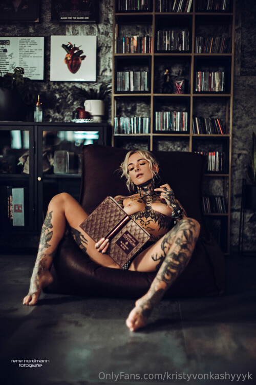 Kristy Von Kashyyyk Nude Leaked Onlyfans Photo Kristy Von Kashyyyk Nude Leaked Onlyfans Photo
