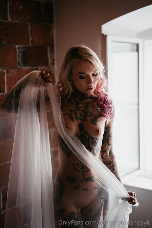 Kristy Von Kashyyyk Nude Leaked Onlyfans Photo Kristy Von Kashyyyk Nude Leaked Onlyfans Photo