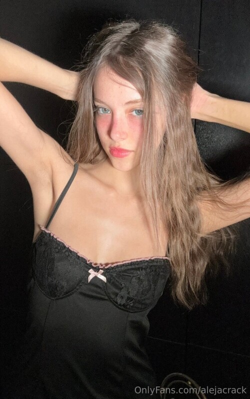 Aleja Crack Nude Leaked Onlyfans Photo Aleja Crack Nude Leaked Onlyfans Photo