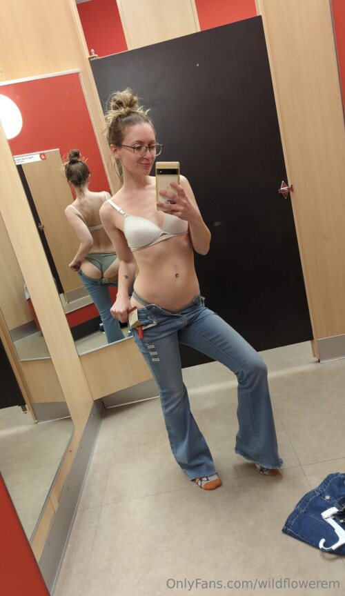 Wildflowerem Nude Leaked Onlyfans Photo Wildflowerem Nude Leaked Onlyfans Photo