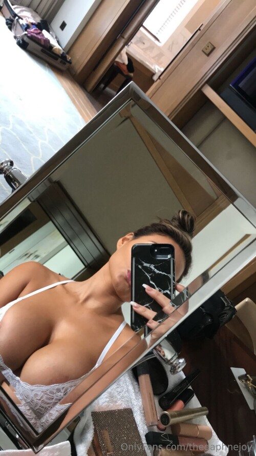 DaphneJoy Nude Leaked Onlyfans Photo DaphneJoy Nude Leaked Onlyfans Photo