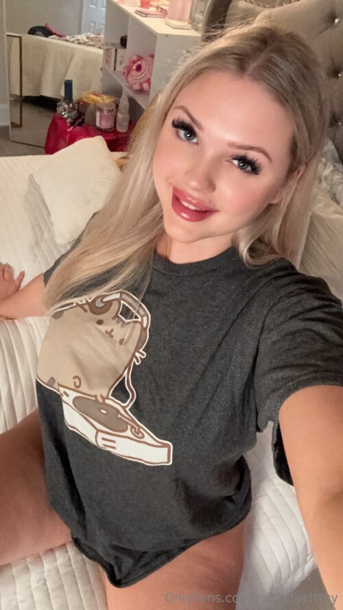 Raincitykittyy Nude Leaked Onlyfans Photo Raincitykittyy Nude Leaked Onlyfans Photo