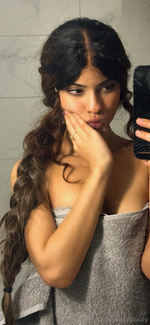 Lemy Beauty Nude Leaked Onlyfans Photo Lemy Beauty Nude Leaked Onlyfans Photo