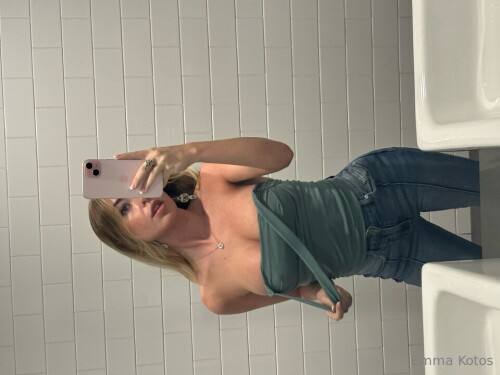 Emma Kotos Nude Leaked Onlyfans Photo