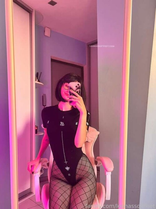 Loonassoftfeet Nude Leaked Onlyfans Photo Loonassoftfeet Nude Leaked Onlyfans Photo