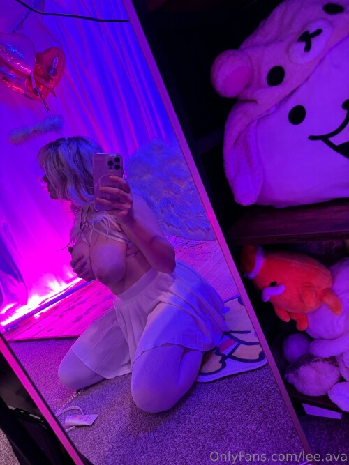 Holly Ava / Lee.ava / Grandmas.butt / hiya / LeeAva / hollyava / Lee Nude Leaked Onlyfans Photo Holly Ava / Lee.ava / Grandmas.butt / hiya / LeeAva / hollyava / Lee Nude Leaked Onlyfans Photo
