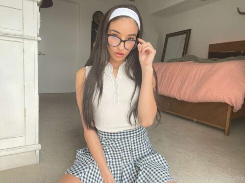 Emily Willis Nude Leaked Onlyfans Photo Emily Willis Nude Leaked Onlyfans Photo