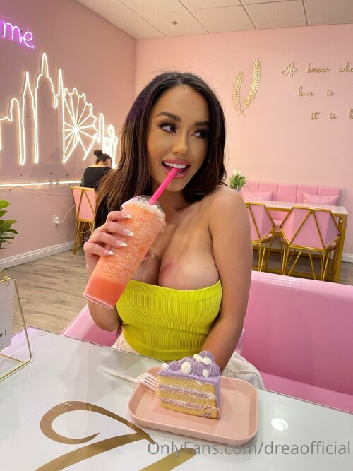 Andrea Bergeron @drea Nude Leaked Onlyfans Photo Andrea Bergeron @drea Nude Leaked Onlyfans Photo