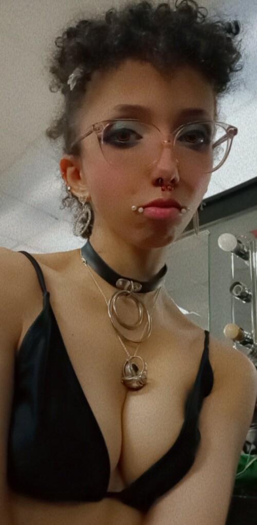 Alice_Lexington-1533879697347592194-20220606_143312-img1f57e25f153c28a7d.jpg