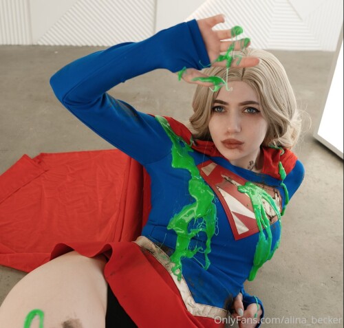 Alina-Becker---Supergirl-14ef070747ccea810b.md.jpg