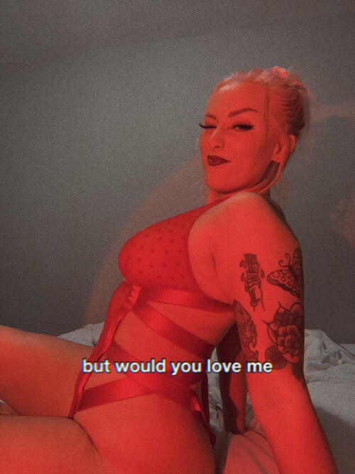 AllieKATCH-1625681066924158976-1536x2048-1e97bb0882b9ddbac.md.jpg
