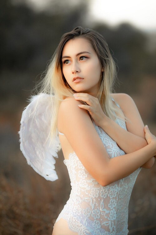 Angel-9d99986e3e8dfc3e3.md.jpg