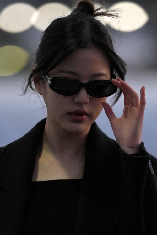 Ayano_WonYoung_1872201735483314274-10cb4849ccda45f25.md.jpg