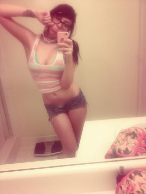 Luna Kitsuen Nude Leaked Onlyfans Photo Luna Kitsuen Nude Leaked Onlyfans Photo