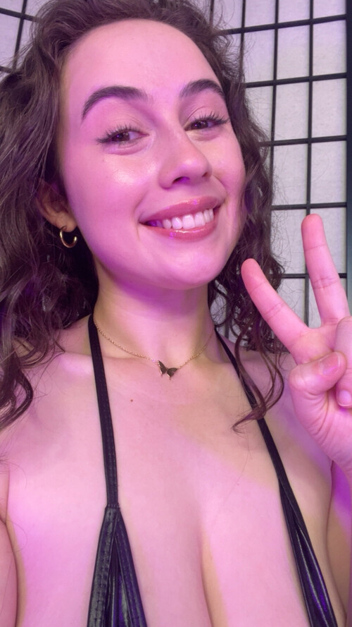 Rose Beck (imrosebeck) Nude Leaked Onlyfans Photo Rose Beck (imrosebeck) Nude Leaked Onlyfans Photo