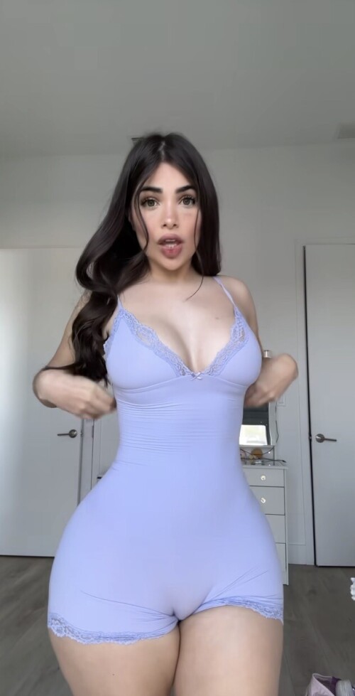 Perlababe/Alina.rose9/Alina Rose Nude Leaked Onlyfans Photo Perlababe/Alina.rose9/Alina Rose Nude Leaked Onlyfans Photo