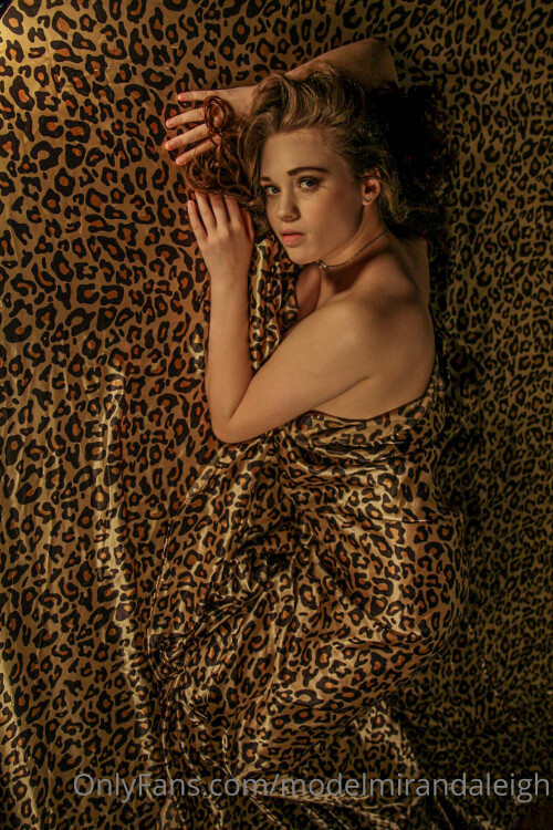 Bedroom-Eyes-ab5308a877397ecc.jpg