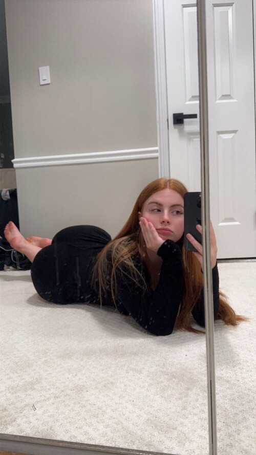 Cristina Carmella Nude Leaked Onlyfans Photo