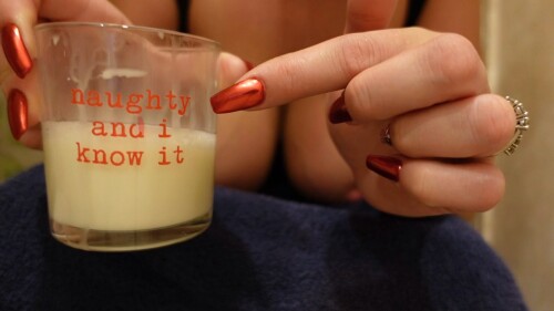 Bumpinbaccas---Expressing-Milk-Into-A-Cup-And-Swallowing_77ca2cbf687e59073.jpg