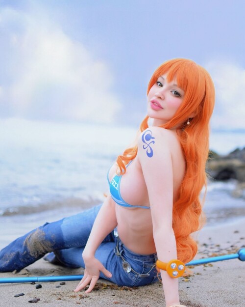 Check-out-these-gorgeous-shots-we-took-at-the-beach-of-my-Nami-cosplay-with-photo-action-by-mister_pecao-Now-I-clearly-see-why-the-author-designed-Nami-with-these-gorgeous-colors-it-tr85a13edd6cbae7ff.jpg