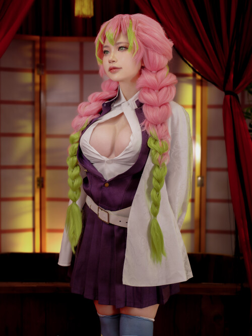 Coser-ZinieQ-Kanjori-Mitsuri-0134c87d9a255fe3131.jpg