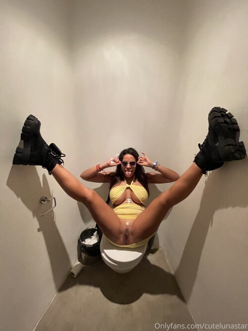 Luna Star Nude Leaked Onlyfans Photo Luna Star Nude Leaked Onlyfans Photo
