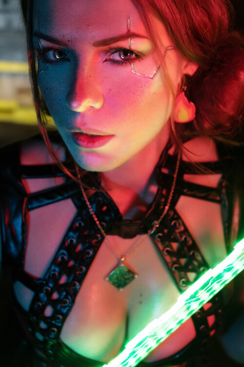 CyberTrissdd58c0e81e71b4c5.jpg