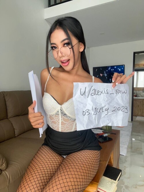 Alexis Brown Nude Leaks OnlyFans - Fapshots