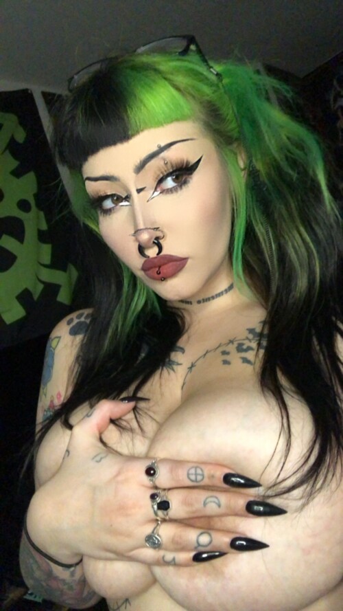 Brooke, Kawaiii_Corpse, Bella Luna (OF @bellaluuna) Nude Leaked Onlyfans Photo Brooke, Kawaiii_Corpse, Bella Luna (OF @bellaluuna) Nude Leaked Onlyfans Photo