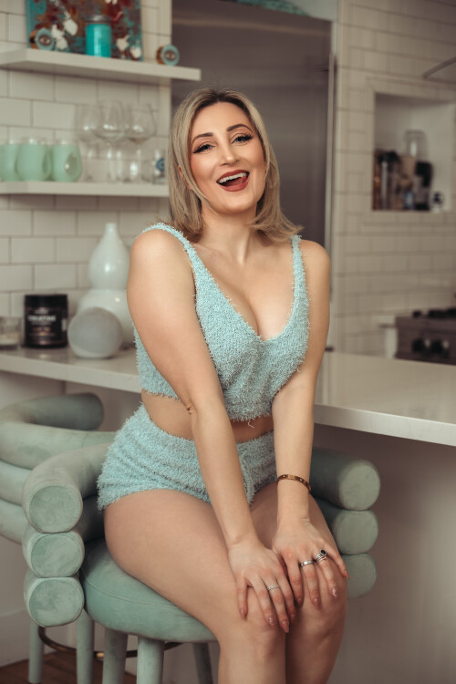 Holly Wolf Nude Leaked Onlyfans Photo Holly Wolf Nude Leaked Onlyfans Photo