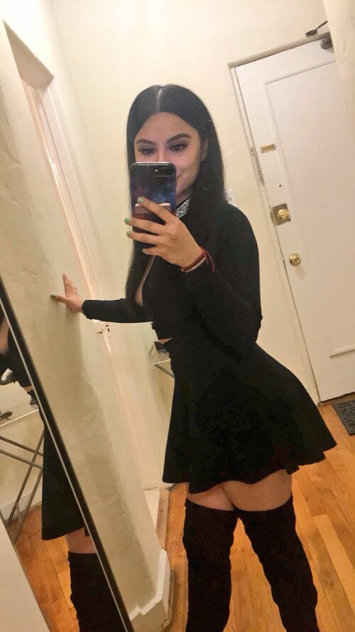 Xobeya aka Helloelide Nude Leaked Onlyfans Photo Xobeya aka Helloelide Nude Leaked Onlyfans Photo