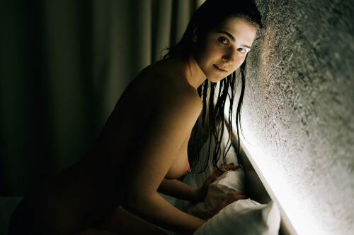 Dasha-Darbandi-by-Pavel-Krasnov-2025-01-11-100faf87262e51b7727.jpg