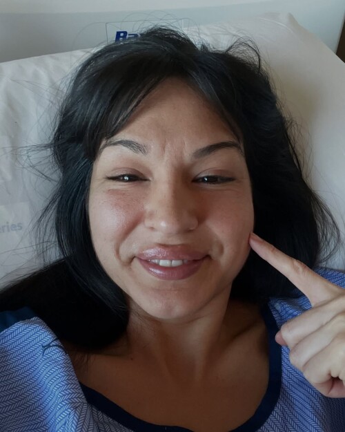 Day-3-post-op.-Im-good-everyone.-Thank-you-guys-for-asking.-For-those-who-didnt-know-I-had-a-herniat...have-emergency-surgery-to-remove-it.-Id-had-this-pain-for-over-2-months-but-when-8b78447a53e21ab5.jpg