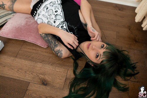 Discordia---Home-Alone-da.96-08d87acab849d3091d.jpg