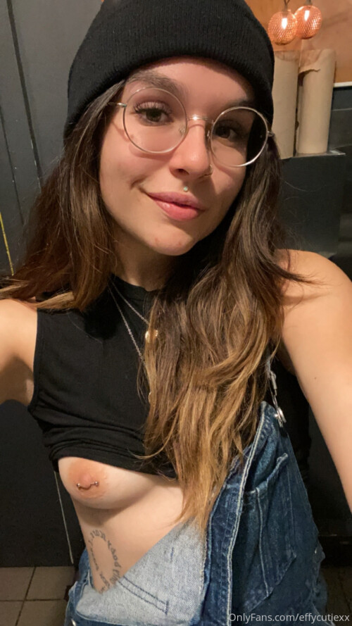 effycutiexx Nude Leaked Onlyfans Photo effycutiexx Nude Leaked Onlyfans Photo