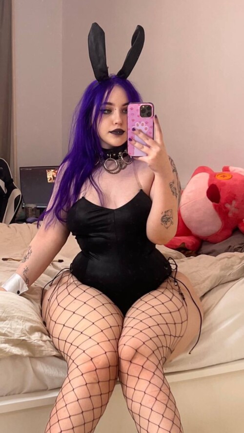 F56h2jNWkAAVByvf95ed0010406d09a.jpg
